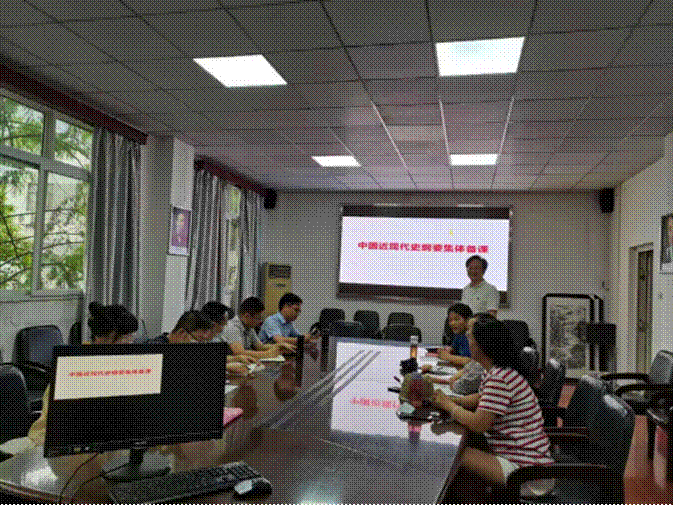 http://marx.hubu.edu.cn/__local/F/FC/C4/8A2E5C3705F209C5B3BDBF4BCCB_72358E27_E18C0.png